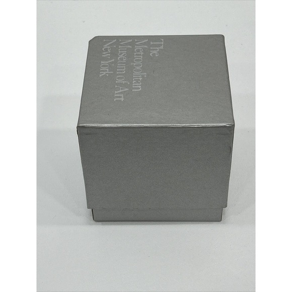 Metropolitan‎ Museum of Art New York 3D Sunburst Silverplated Ornament *Toning*